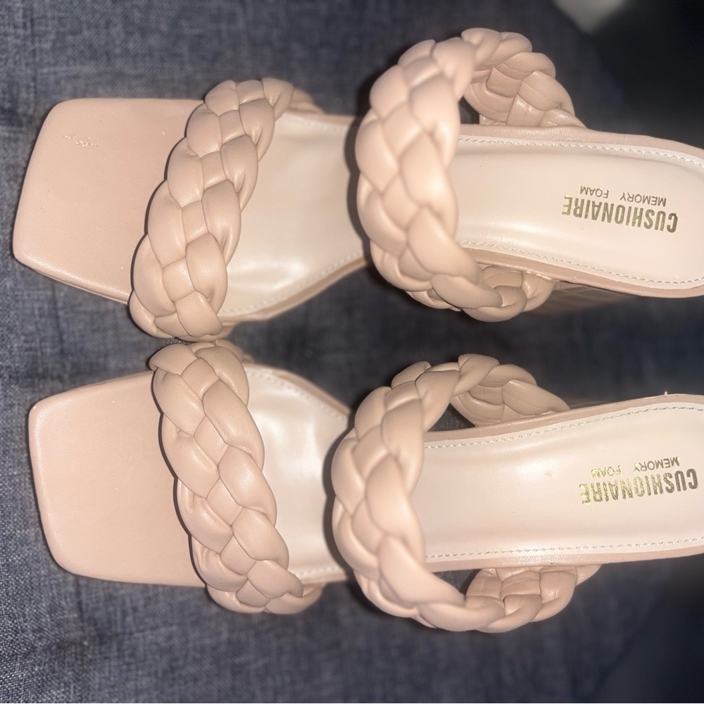 NEW Cushionaire Women's Braided Sandals - 11W